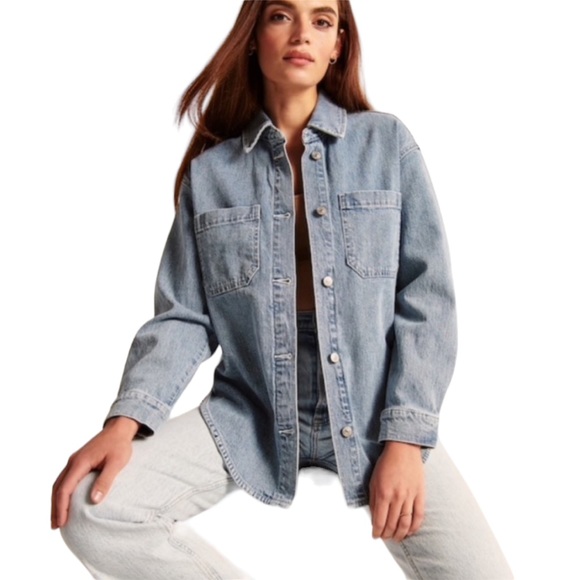 Abercrombie & Fitch Jackets & Blazers - ABERCROMBIE & FITCH Oversized Button-down Denim Shirt Jacket Women's Size S